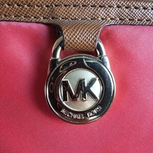 Michael Kors Medium Pocket Tote